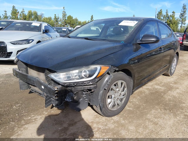 KMHD74LFXJU597619 Hyundai ELANTRA SE