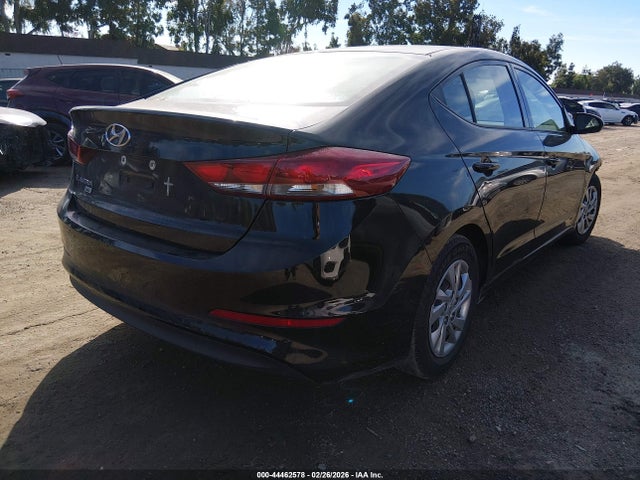 KMHD74LFXJU597619 Hyundai ELANTRA SE
