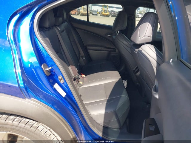 2019 LEXUS UX 200 JTHY3JBH7K2012655 Photo 7
