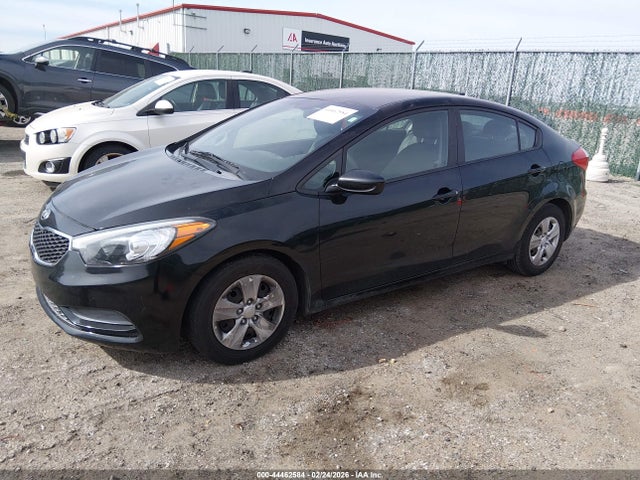 KIA FORTE LX 2015 KNAFK4A64F5436938 Image 2