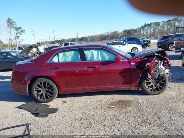 Aukcja sprzedaży 2018 Chrysler 300 Touring L, vin: 2C3CCAAG6JH296469, numer aukcji: 44462591