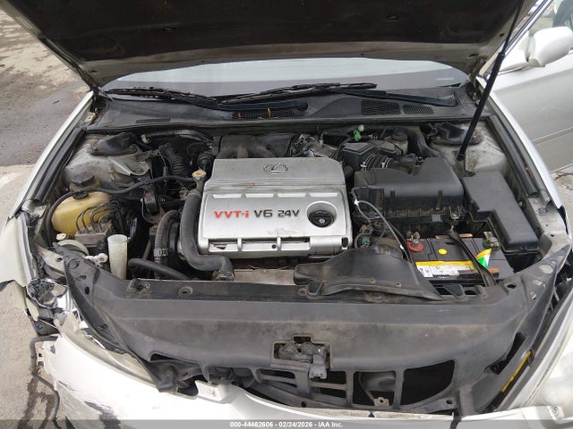 Продажа на аукционе авто 2002 Lexus Es 300, vin: JTHBF30G825027814, номер лота: 44462606