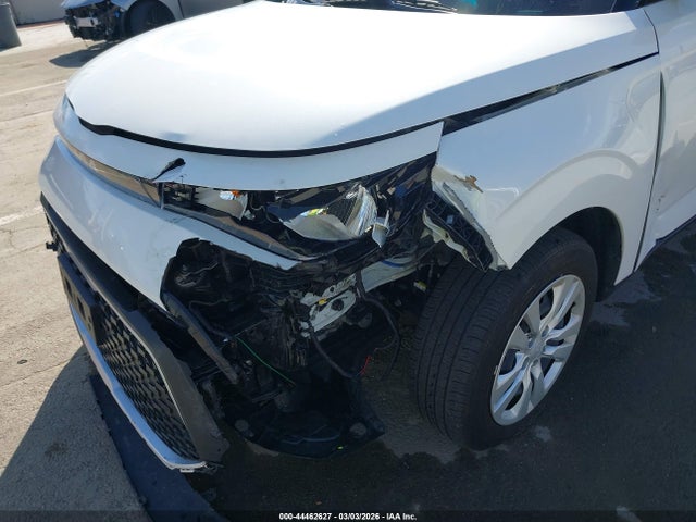 KNDJ23AU4R7231683 KIA SOUL LX