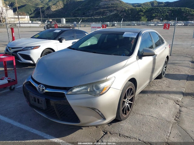 4T1BF1FK2HU323374 Toyota CAMRY SE