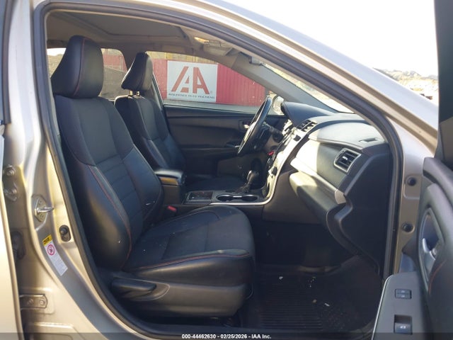 4T1BF1FK2HU323374 Toyota CAMRY SE