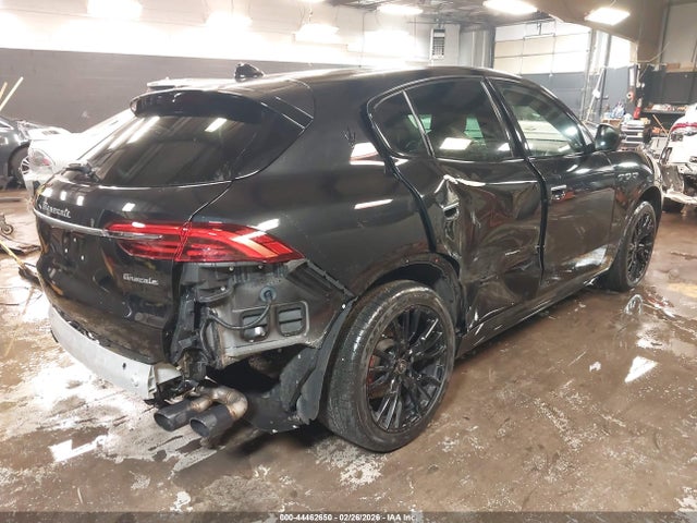 2024 MASERATI GRECALE ZN6PMDBA6R7447502 Photo 3