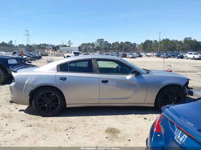 Продажа на аукционе авто 2015 Dodge Charger Sxt, vin: 2C3CDXHG6FH748031, номер лота: 44462654