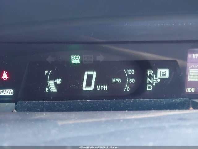 Toyota Prius Two 2015 JTDKN3DU6F0411355 Image 21
