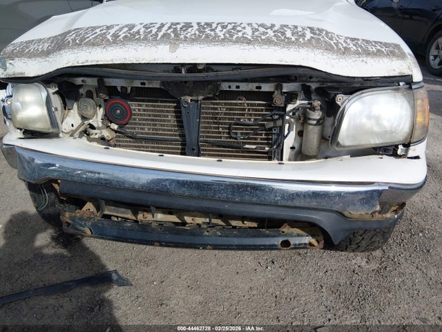 44462728 :رقم المزاد ، 5TEHN72N81Z829955 vin ، 2001 Toyota Tacoma Base V6 مزاد بيع