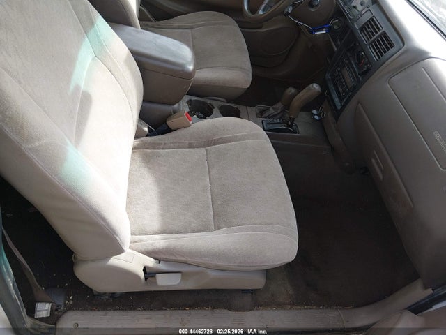 44462728 :رقم المزاد ، 5TEHN72N81Z829955 vin ، 2001 Toyota Tacoma Base V6 مزاد بيع