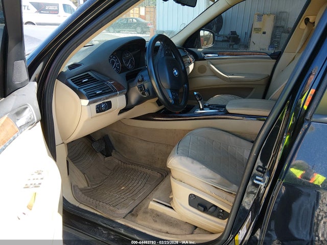 2010 BMW X5 5UXFE4C52AL382721 Photo 4