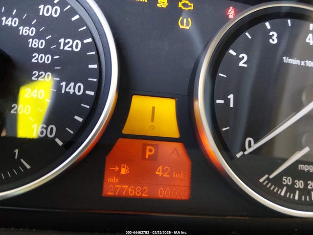 2010 BMW X5 5UXFE4C52AL382721 Photo 6