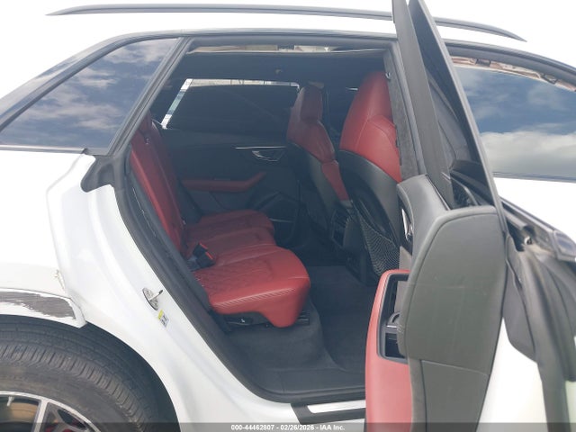 Aukcja sprzedaży 2022 Audi Sq8 Prestige Tfsi Quattro Tiptronic, vin: WA1CWBF11ND019724, numer aukcji: 44462807