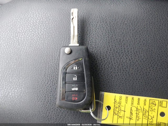 4T1G11AK5MU586982 Toyota CAMRY SE