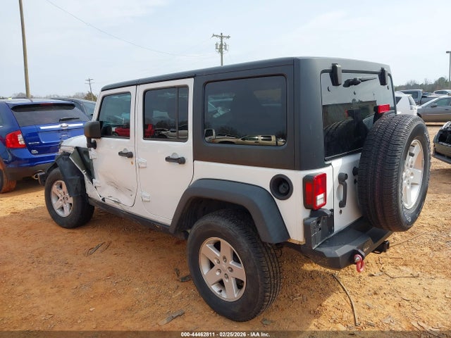 2017 JEEP WRANGLER UNLIMITED 1C4BJWDG9HL686078 Photo 2