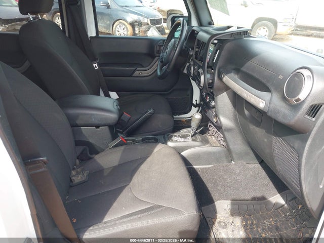 2017 JEEP WRANGLER UNLIMITED 1C4BJWDG9HL686078 Photo 4