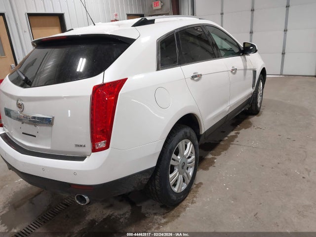 2016 CADILLAC SRX 3GYFNEE30GS582724 Photo 3