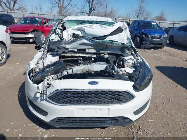 44462832 :رقم المزاد ، 1FADP3K23JL203791 vin ، 2018 Ford Focus Se مزاد بيع