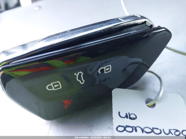 44462863 :رقم المزاد ، 1V2CRPE86SC016374 vin ، 2025 Volkswagen Id.4 Pro مزاد بيع