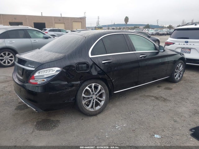 55SWF4KB9GU136779 Mercedes-Benz C 300 4matic