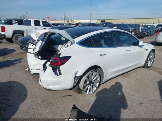 2019 TESLA MODEL 3 5YJ3E1EB6KF513613 Photo 3