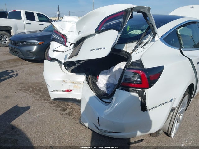 2019 TESLA MODEL 3 5YJ3E1EB6KF513613 Photo 5