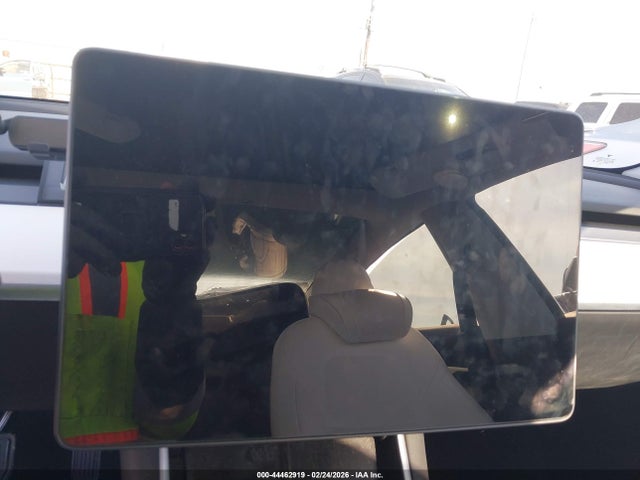 2019 TESLA MODEL 3 5YJ3E1EB6KF513613 Photo 6