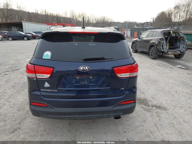 2016 Kia Sorento 3.3l Lx მანქანა იყიდება აუქციონზე, vin: 5XYPGDA57GG151353, აუქციონის ნომერი: 44462924