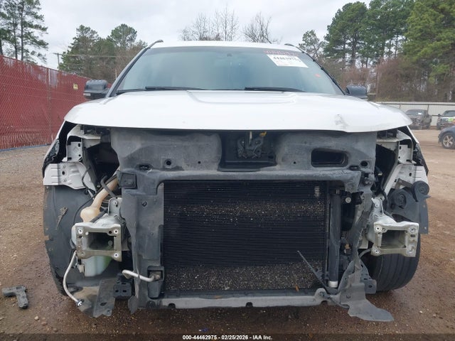 1FM5K7D81EGC05247 Ford EXPLORER XLT