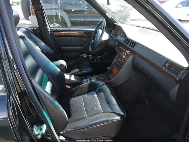 1992 MERCEDES-BENZ 400 WDBEA34E0NB819661 Photo 4