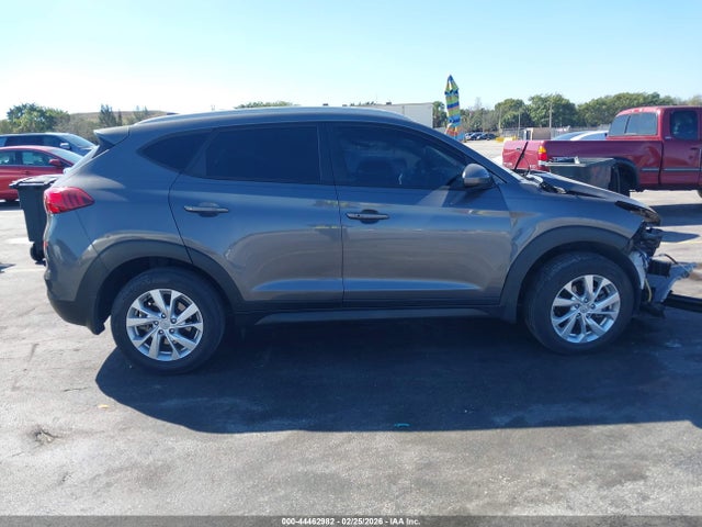 2021 Hyundai Tucson Value მანქანა იყიდება აუქციონზე, vin: KM8J33A47MU322384, აუქციონის ნომერი: 44462982