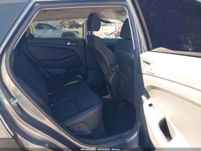 2021 Hyundai Tucson Value მანქანა იყიდება აუქციონზე, vin: KM8J33A47MU322384, აუქციონის ნომერი: 44462982