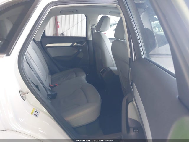WA1GFCFSXGR004063 Audi Q3 2.0t Premium Plus
