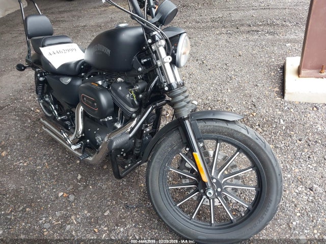 2014 HARLEY-DAVIDSON XL883 1HD4LE214EC408002 Photo 1