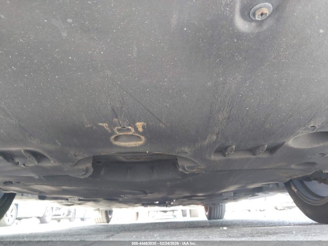 4T1B11HK2JU045996 Toyota CAMRY SE