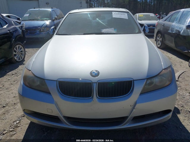 Aukcja sprzedaży 2006 Bmw 325i, vin: WBAVB13526KX68196, numer aukcji: 44463039