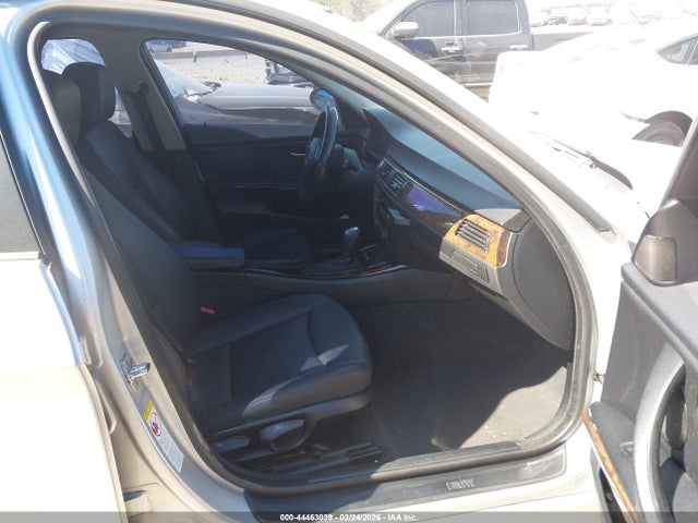 Aukcja sprzedaży 2006 Bmw 325i, vin: WBAVB13526KX68196, numer aukcji: 44463039