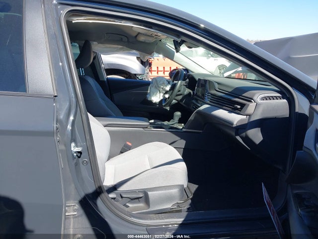 44463051 :رقم المزاد ، 4T1DAACK0SU154958 vin ، 2025 Toyota Camry Le مزاد بيع