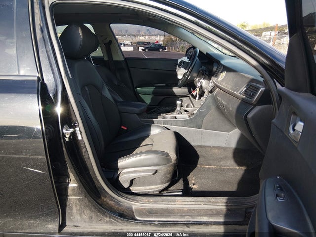 5XXGT4L38JG251965 KIA Optima S