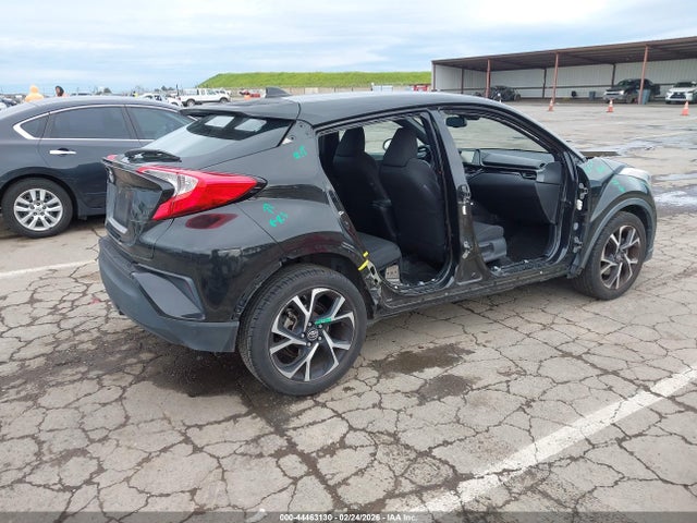 NMTKHMBX2JR013333 Toyota C-hr Xle Premium