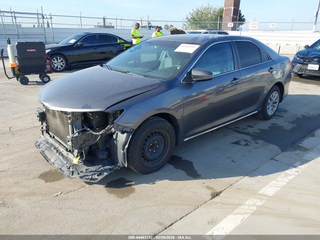 4T4BF1FKXER418251 Toyota CAMRY LE
