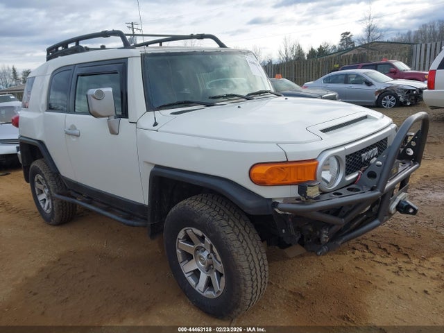 2014 TOYOTA FJ CRUISER JTEBU4BF3EK187229