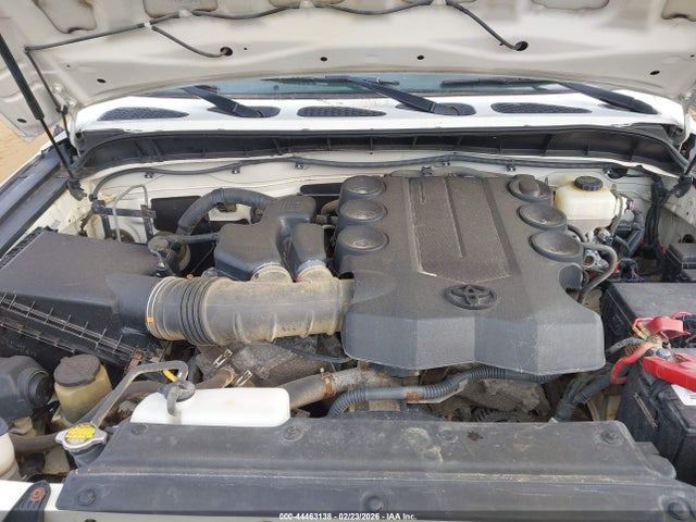 2014 TOYOTA FJ CRUISER JTEBU4BF3EK187229 Photo 9