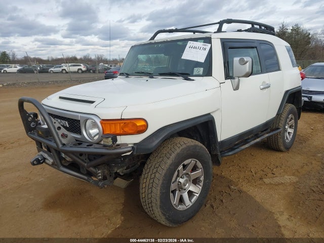 2014 TOYOTA FJ CRUISER JTEBU4BF3EK187229 Photo 1