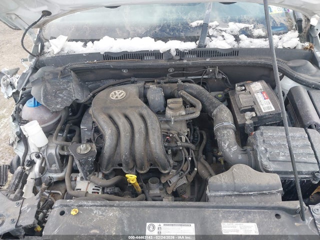 Продаж на аукціоні авто 2015 Volkswagen Jetta 2.0l S, vin: 3VW2K7AJ4FM323960, номер лоту: 44463143