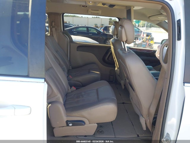 44463145 :رقم المزاد ، 2C4RC1BGXER272292 vin ، 2014 Chrysler Town & Country Touring مزاد بيع