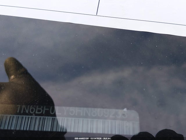 1N6BF0LY5HN809238 Nissan Nv Cargo Nv2500 Hd Sv V6