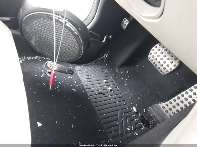 2013 MERCEDES-BENZ C 250 WDDGF4HB6DR246391 Photo 10