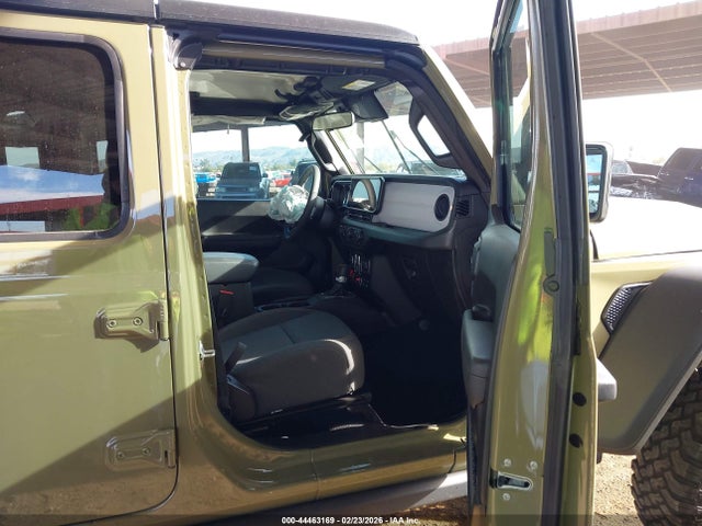 1C4PJXDG8SW649184 Jeep Wrangler 4-door Willys 4x4