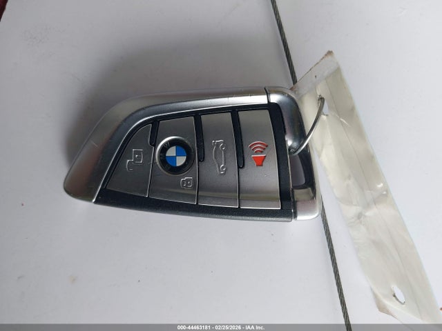 2025 Bmw M850i Xdrive მანქანა იყიდება აუქციონზე, vin: WBABC4C09SCT17583, აუქციონის ნომერი: 44463181